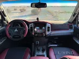Mitsubishi Pajero GLS 2017